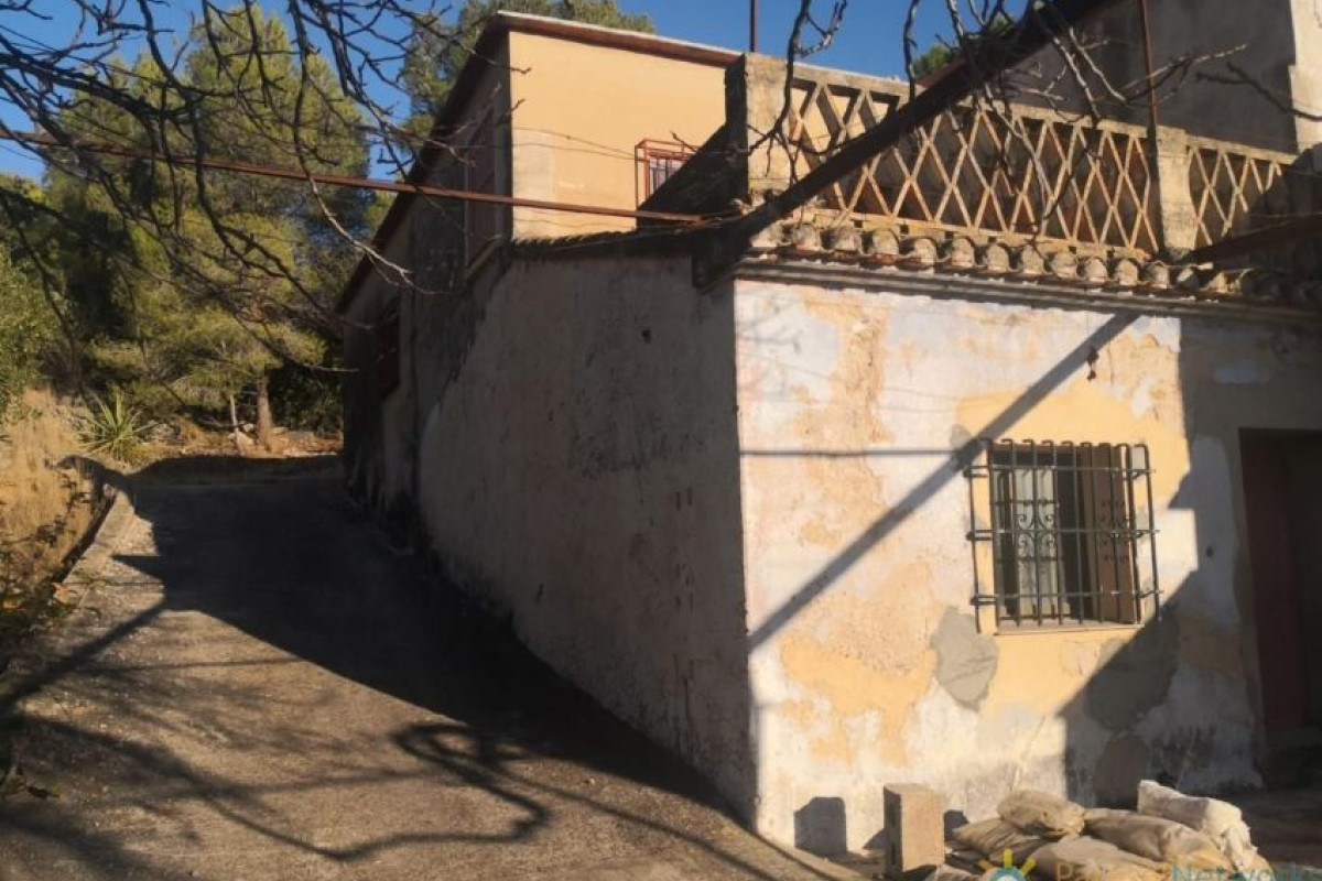 Недвижимость на продажу и в аренду в Испании photo 1