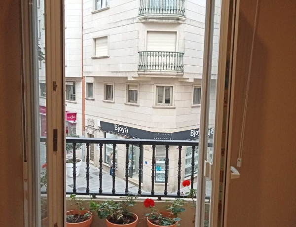 Apartment for sale in  Avenida Rosalía de Castro, 9, Ribeira photo 1