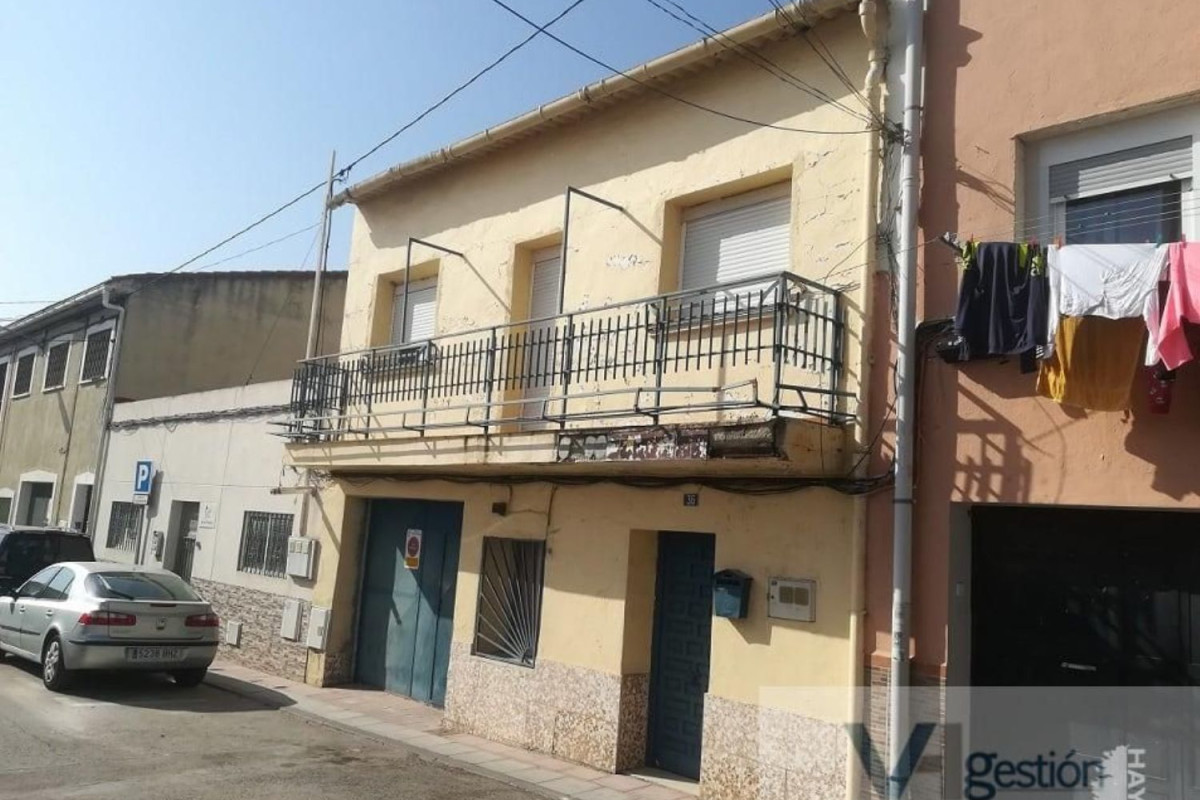 Sprzedaż szeregowego domku w Calle San Francisco , Torrejon de Ardoz photo 4
