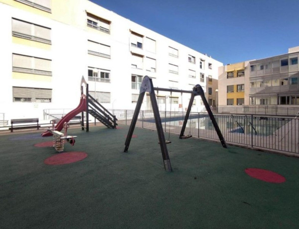 First floor for sale in  Calle Villa de Oña, 17, Granada photo 4