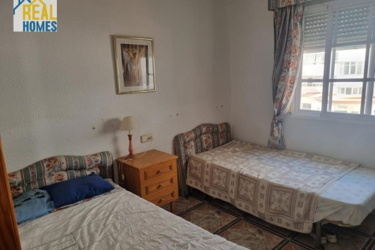 Продажа квартиры на Calle Doctor Fleming, Торре-дель-Мар
 photo 5