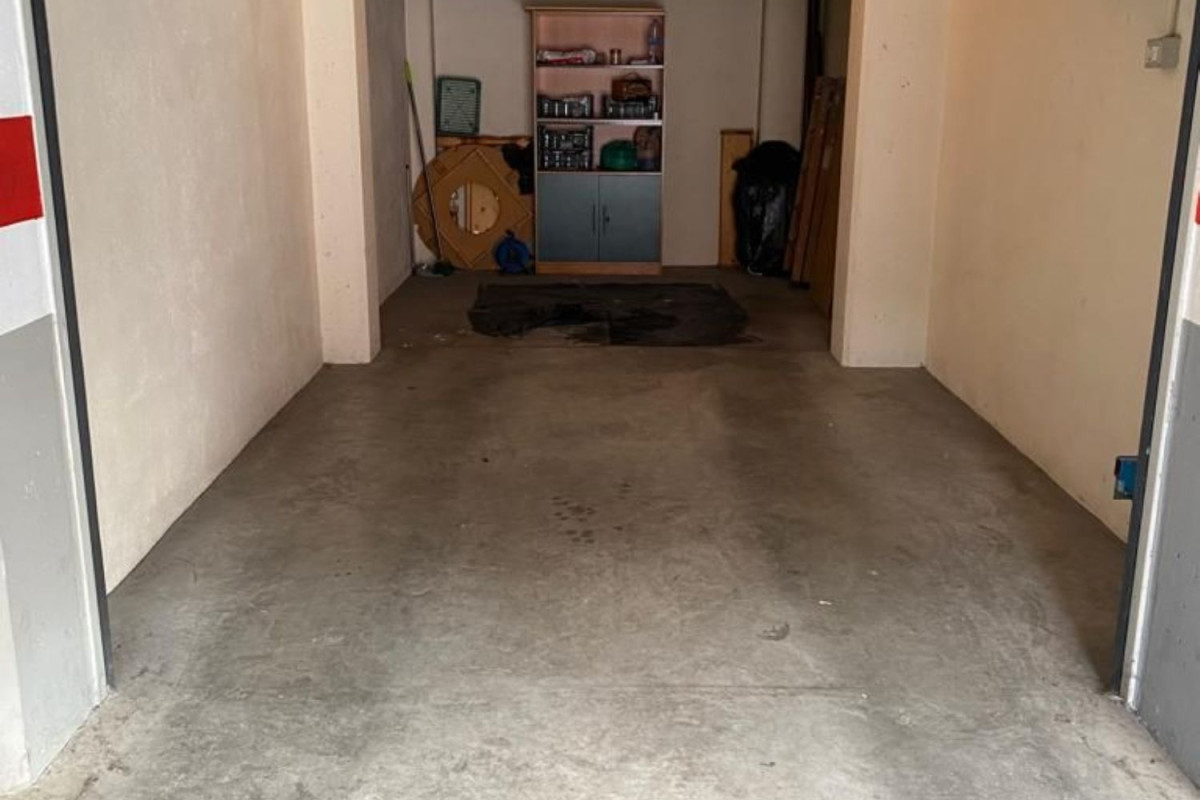 Venta de garaje en Calle de Salamanca, 11 C , Benidorm photo 2