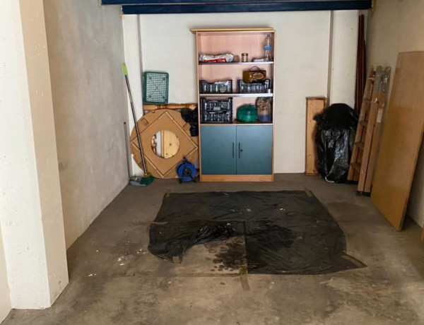 Garaje en venta en Calle de Salamanca, 11 C , Benidorm thumbnail 2
