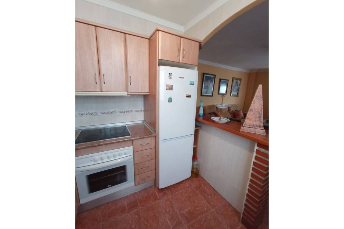 Venta de piso en Calle Huertos, Nerja
photo 2