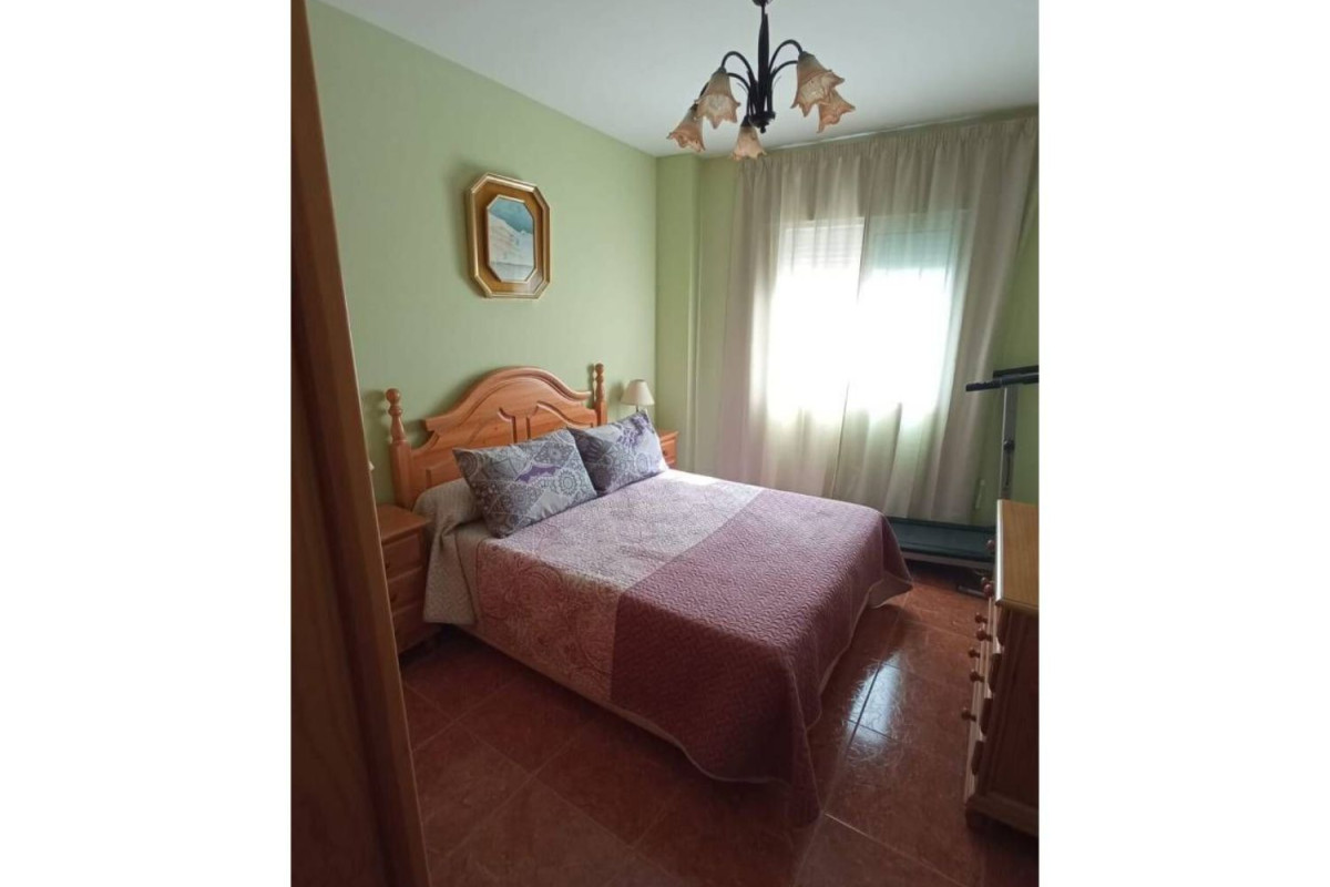 Venta de piso en Calle Huertos, Nerja
photo 3