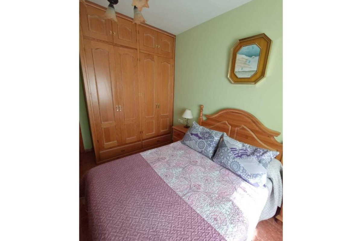 Venta de piso en Calle Huertos, Nerja
photo 4