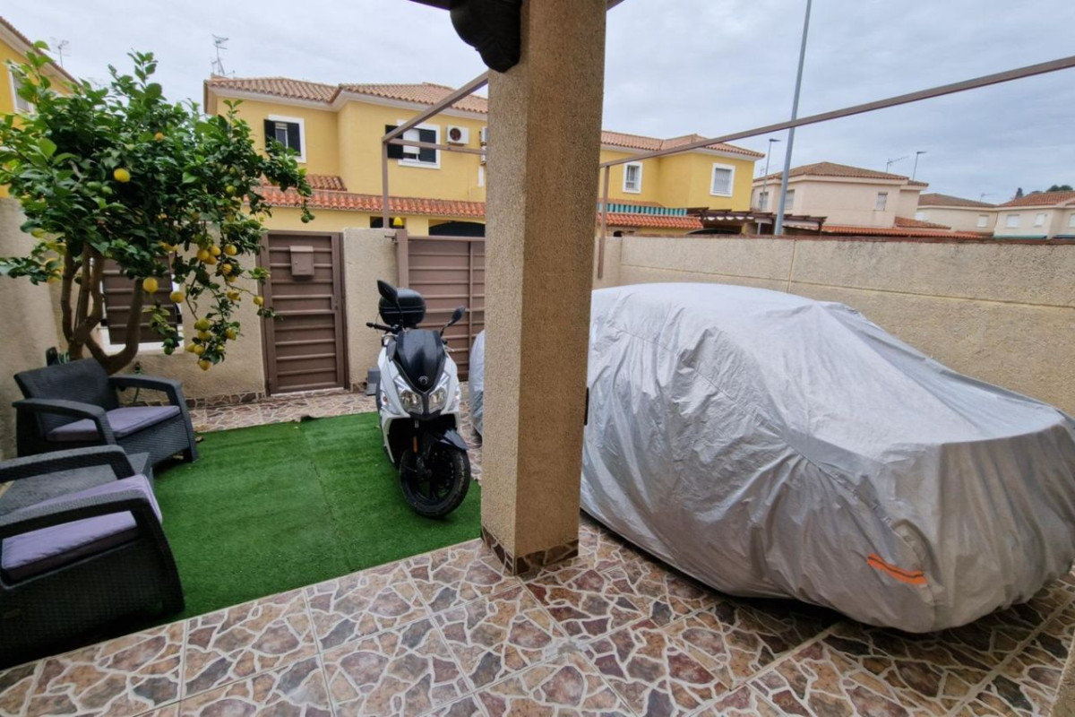 Venta de chalet adosado en El Pino-Bajo de Guía , Sanlúcar de Barrameda photo 2
