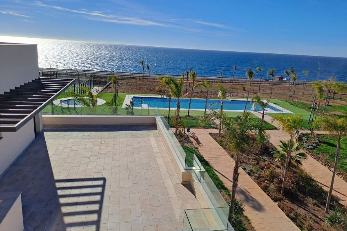 Piso en venta en avenida Marques De Valle Niza, 3, Алмайате Хунто
photo 1