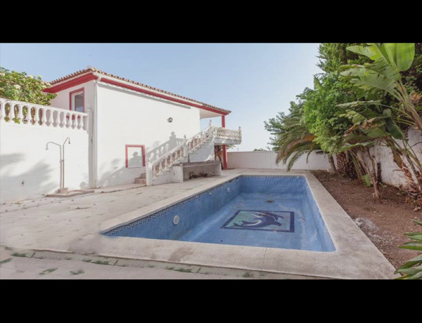 Chalet adosado en venta en Urbanización Balcón de Mijas s/n , Mijas photo 1