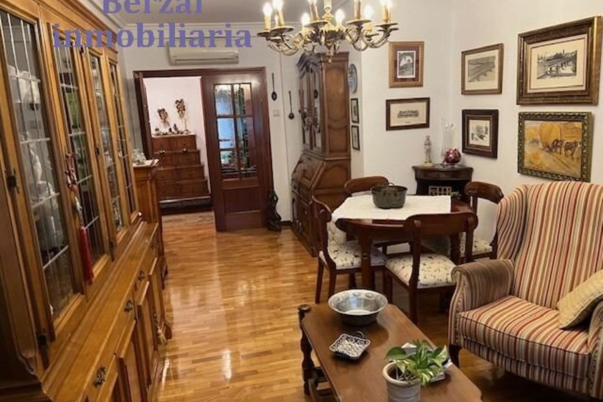 Venta de piso en Calle Antonio de Nebrija, Logroño
photo 2