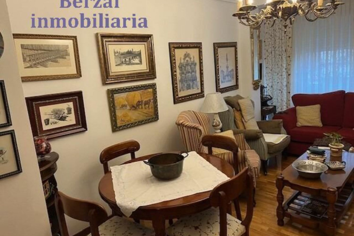 Venta de piso en Calle Antonio de Nebrija, Logroño
photo 3