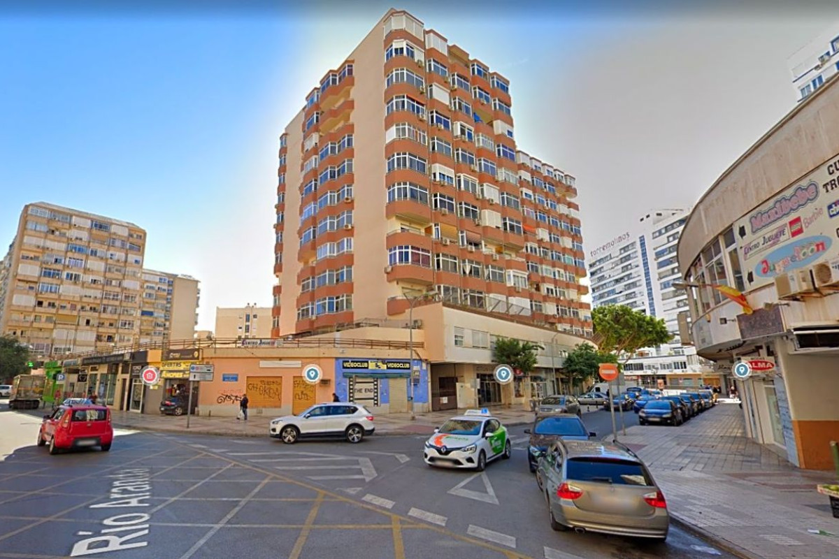 Sprzedaż mieszkania w Calle Eduardo Aguilera Romero, Torremolinos
 photo 4