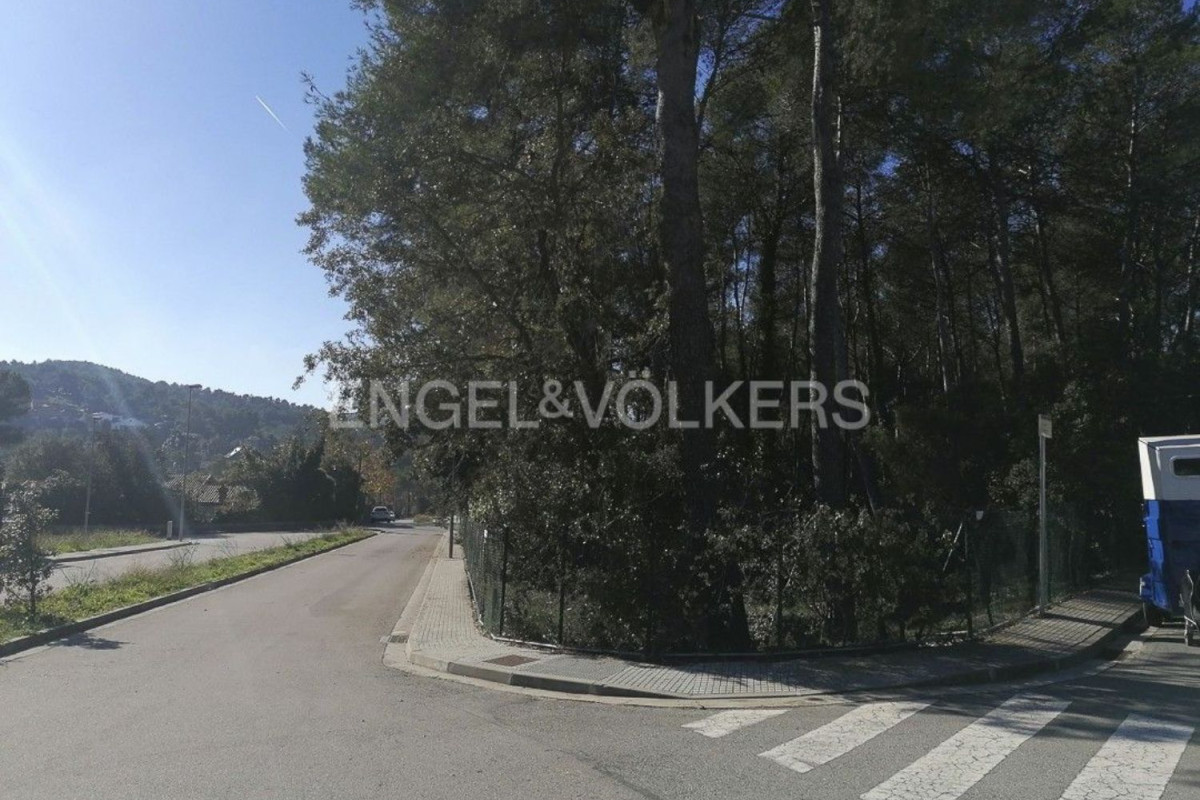 Działka na sprzedaż w Begues, Barcelona photo 2