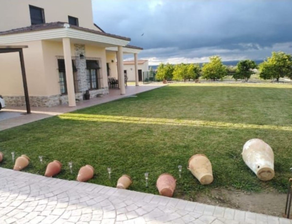 Chalet independiente en venta en , Villarrasa photo 4