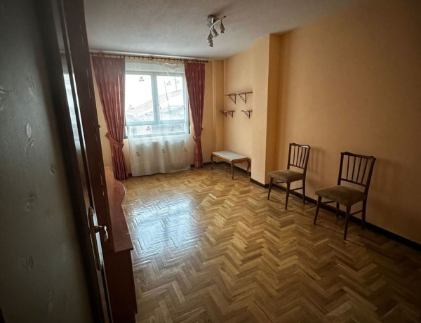 Продажа квартиры в  Pizarrales , Salamanca photo 3