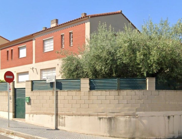 Dom w zabudowie bliźniaczej na sprzedaż w  Calle Llorer, 15 , Salou photo 1
