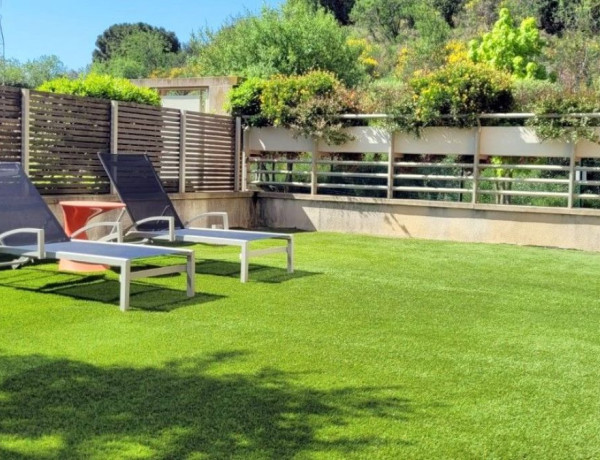 Chalet adosado en venta en  Calle de Gaziel , Barcelona photo 3