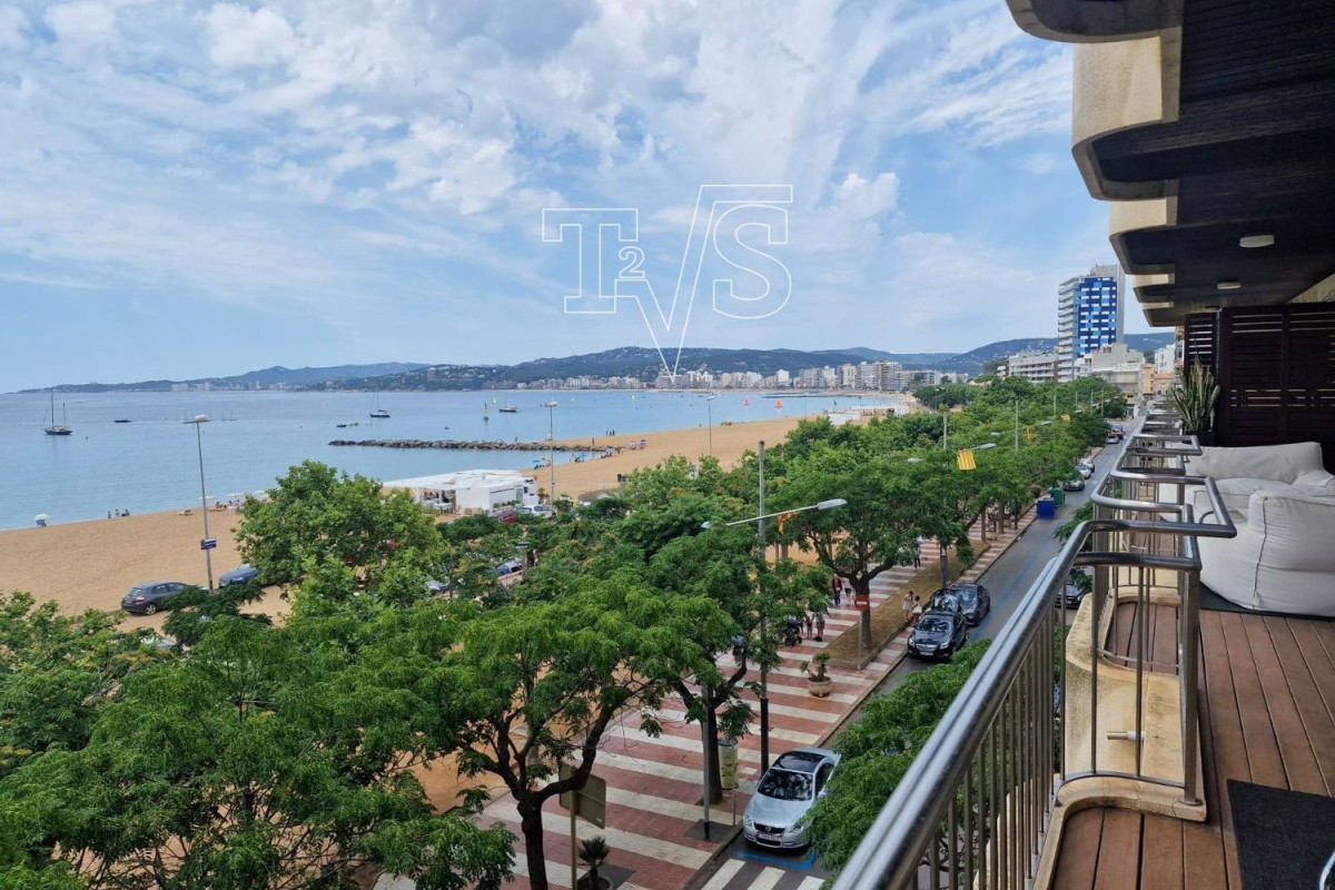 Venta de piso en Calle de Mallorca, Palamós
photo 2