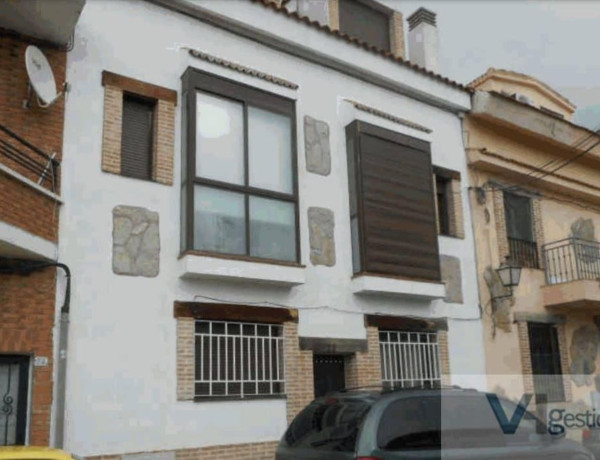 Bajo en venta en , Fuente el Saz de Jarama photo 1