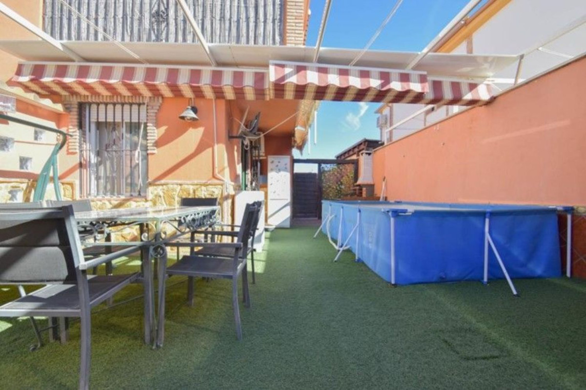 Sale of townhouse in , Ogijares photo 4