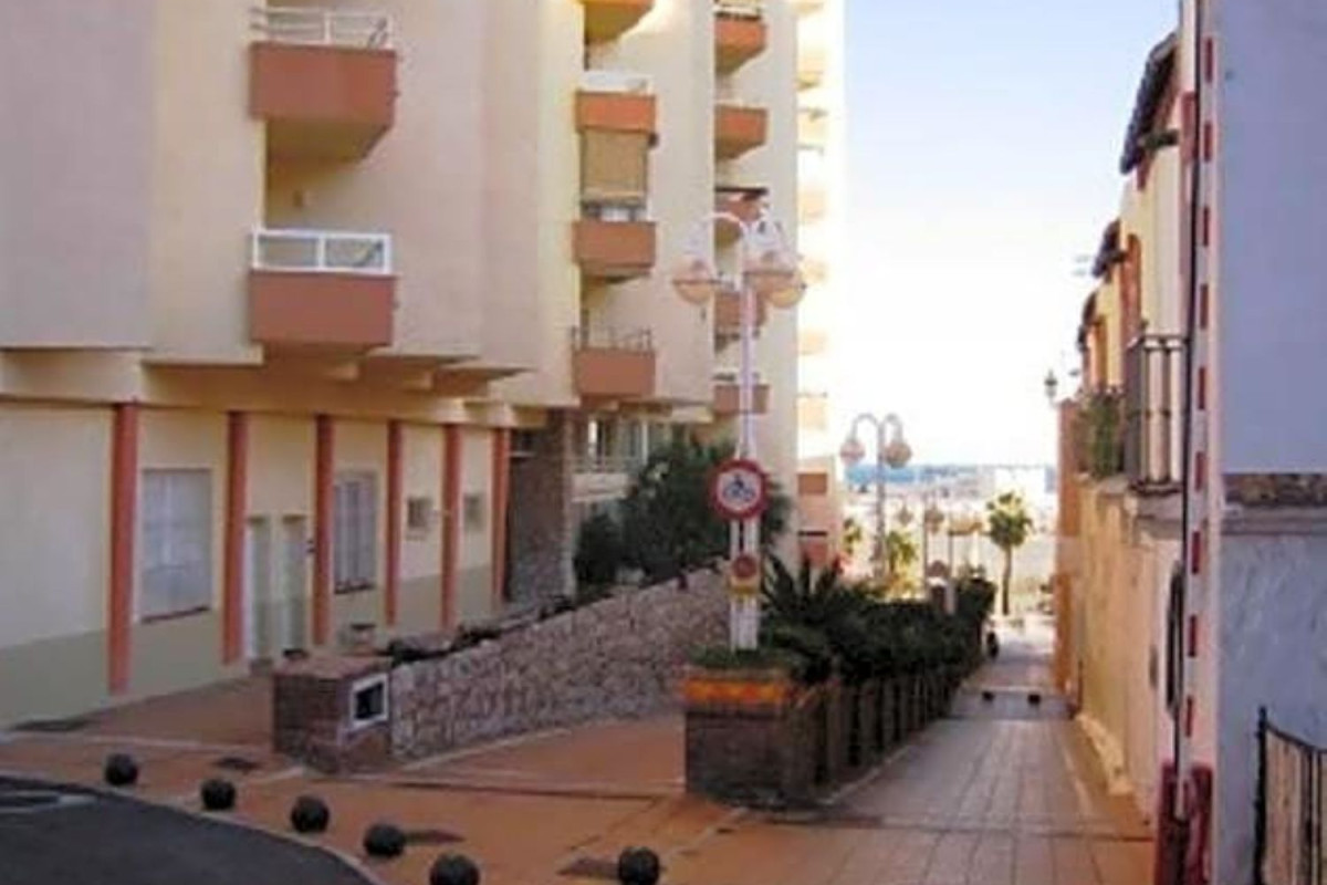 Venta de garaje en Avenida Marysol , Benalmádena photo 5