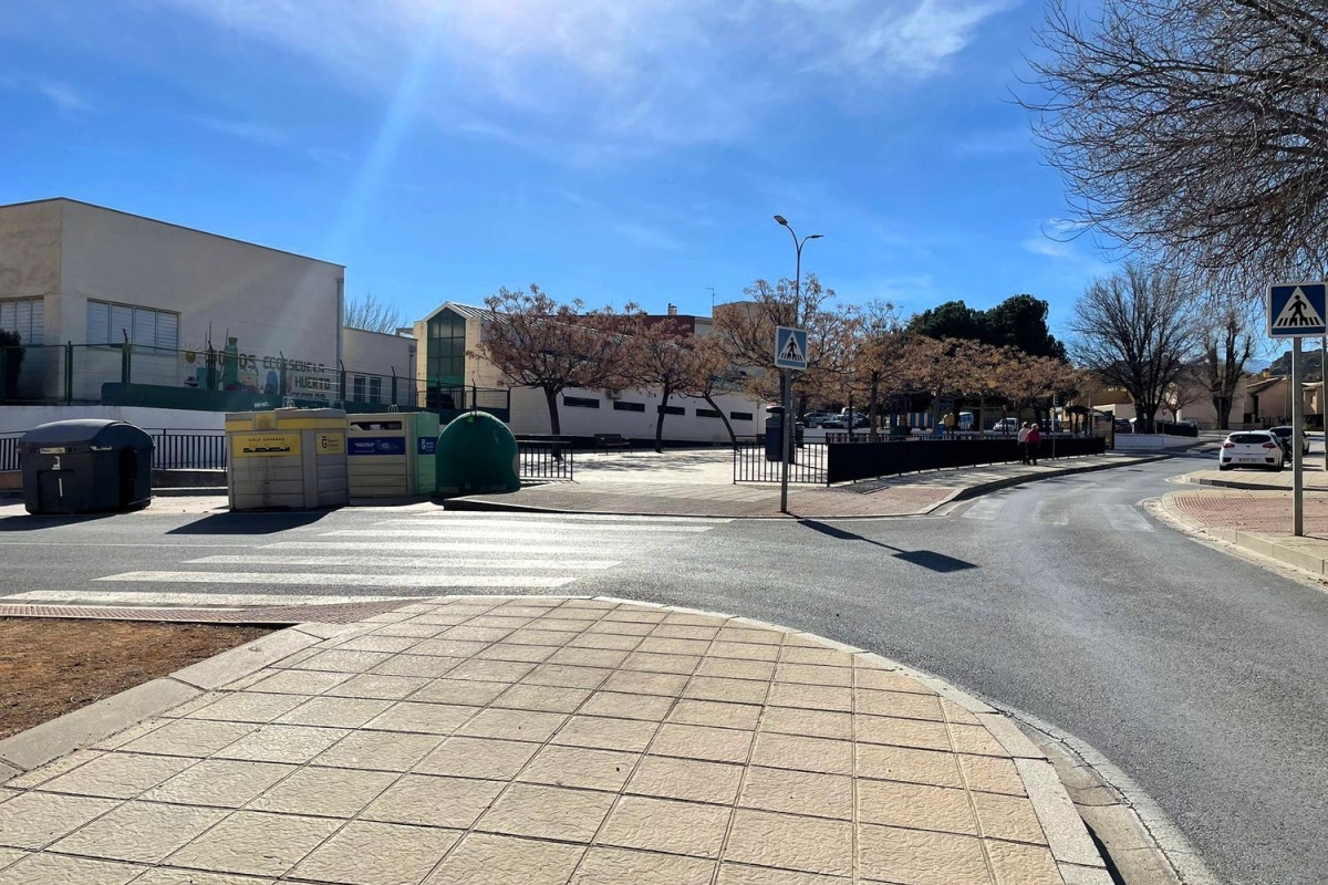 Venta de chalet adosado en , Guadix photo 2