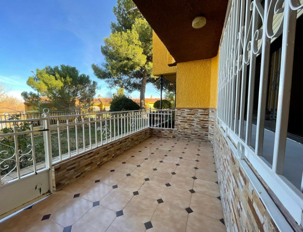 Chalet adosado en venta en , Guadix photo 4