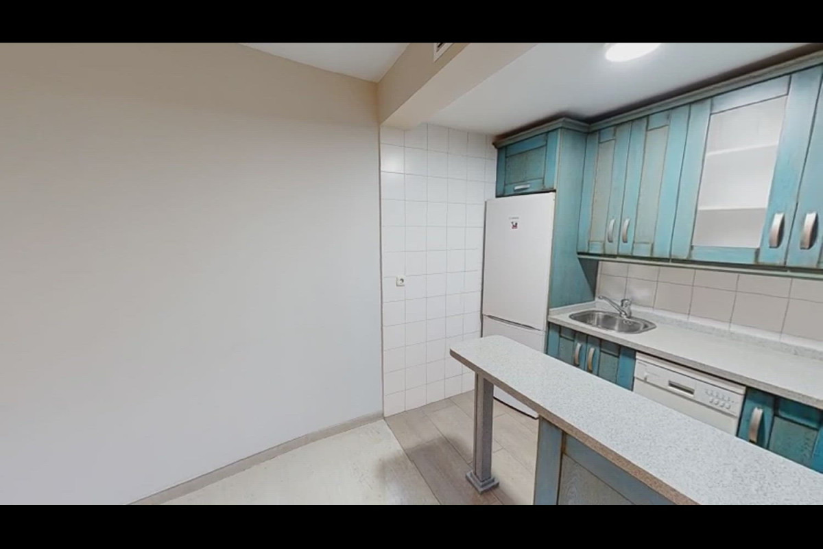 Sale of apartment in Calle san fernando, San Ildefonso District - Cathedral
 photo 2