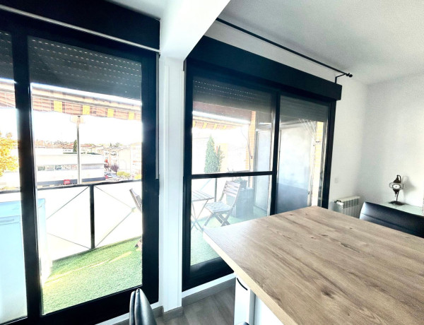 Duplex en venta en Calle de la Fragua, 2, San Fernando de Henares thumbnail 1