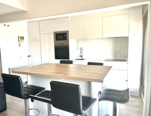 Duplex en venta en Calle de la Fragua, 2, San Fernando de Henares thumbnail 2