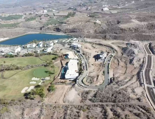 Terreno en venta en Urbanizacion Lago Abama, 24 a photo 1