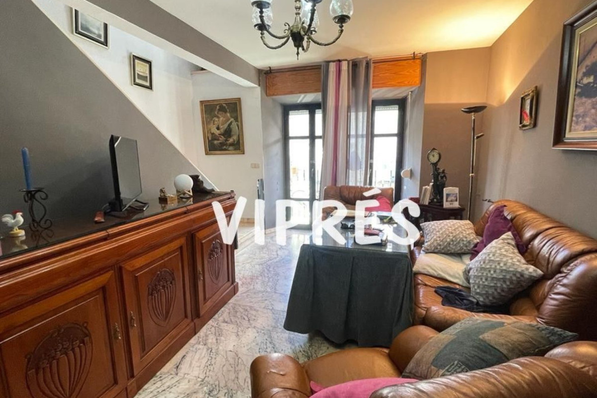 Piso en venta en Casar de Cáceres, Касар де Касерес
photo 4