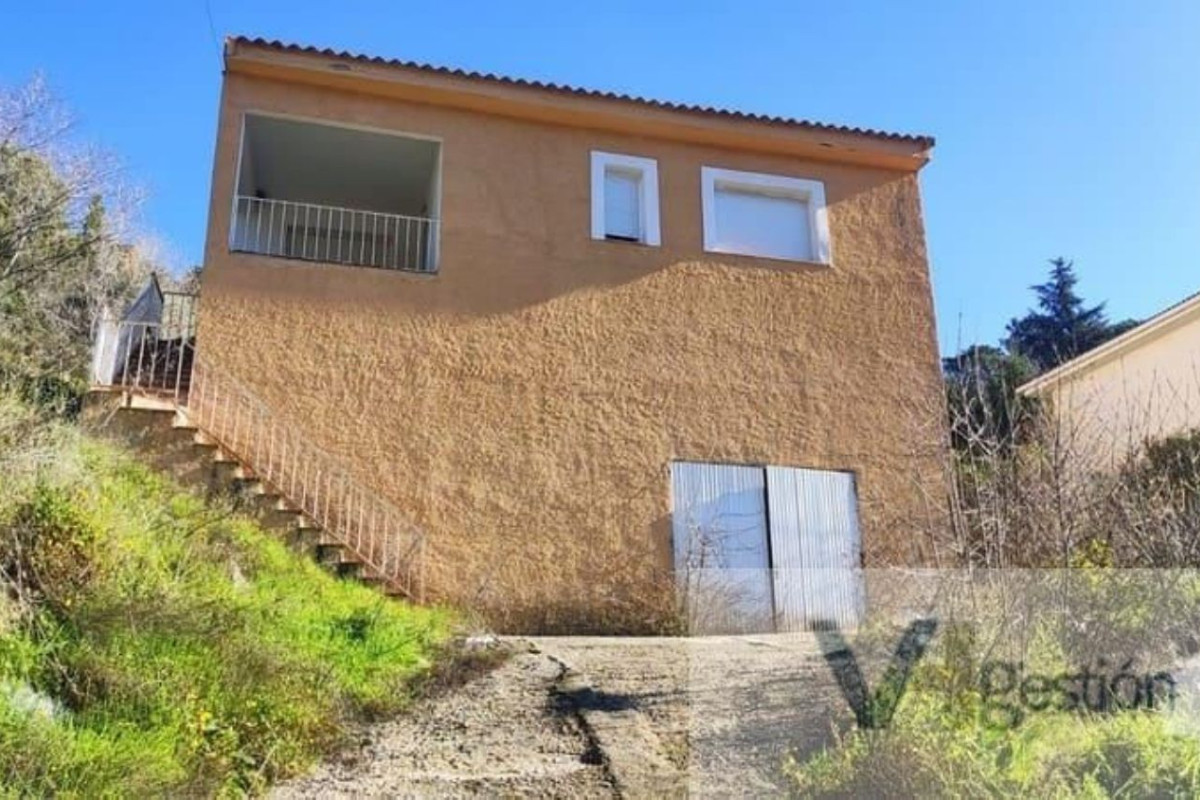 Casa o chalet independiente en venta en calle de la Ribera, Robledo de Chavela
photo 1