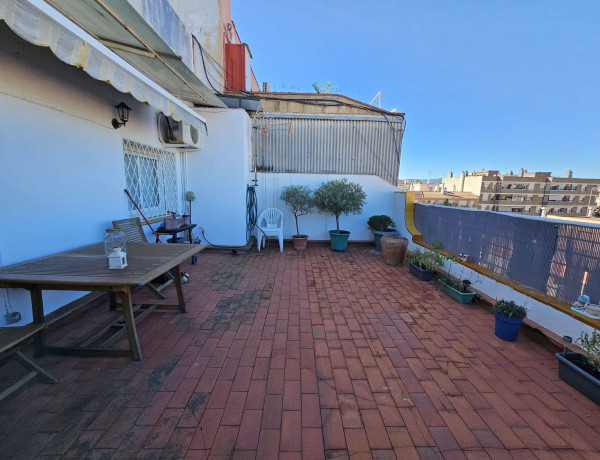 Piso en venta en  Plaça de Catalunya , El Prat de Llobregat photo 1