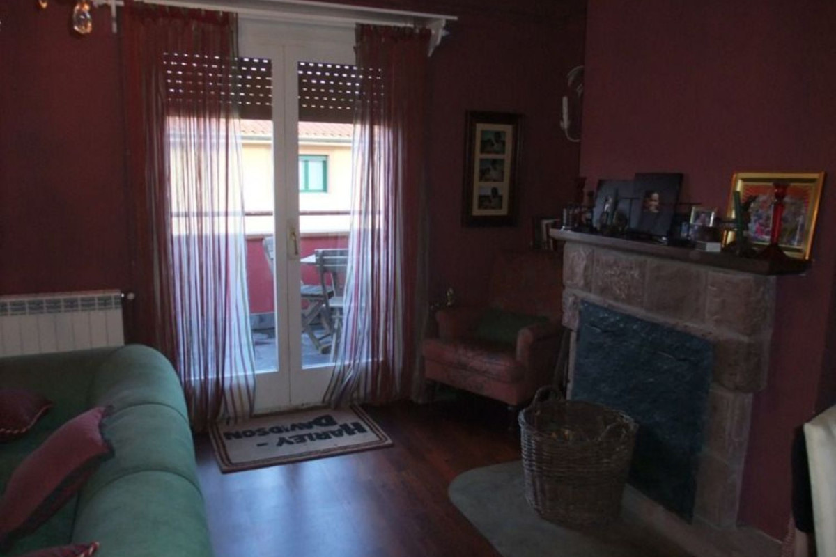 Venta de duplex en , Prades photo 1