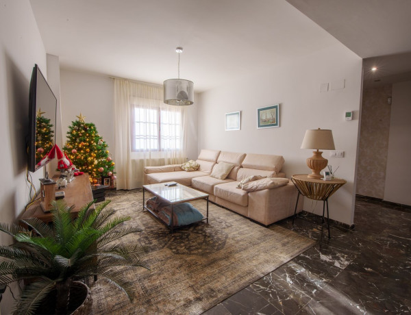 Chalet adosado en venta en  BADAJOZ s/n , Badajoz photo 2