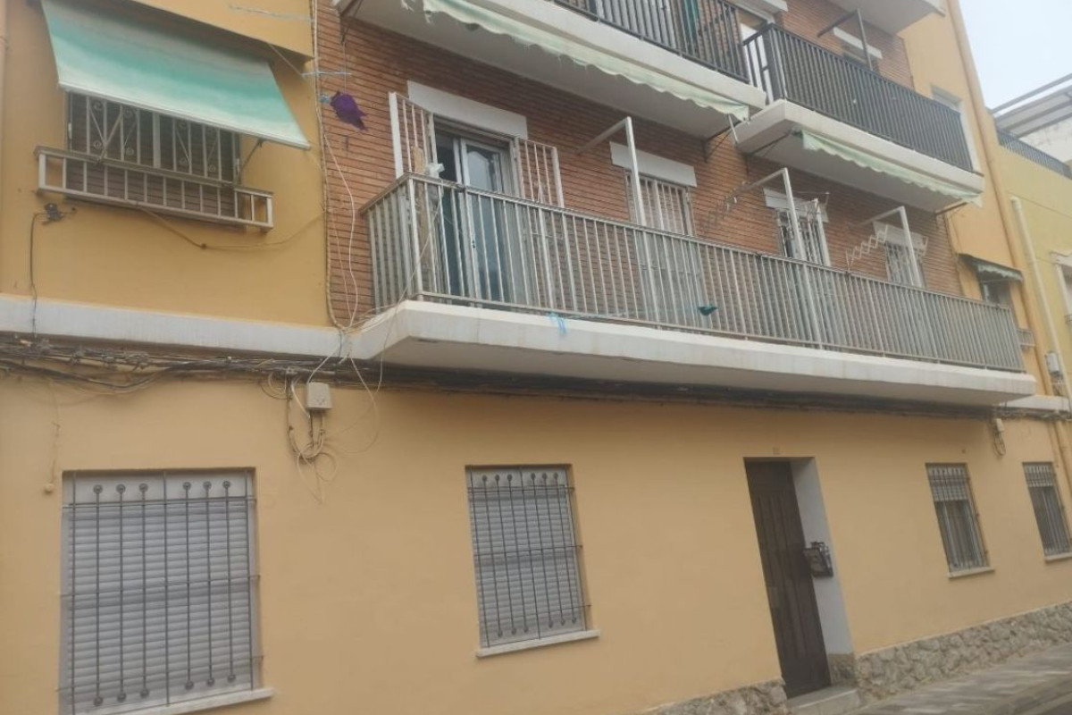 Продажа квартиры на Calle Espronceda s/n, Пуэрто-де-Сагунто
photo 1