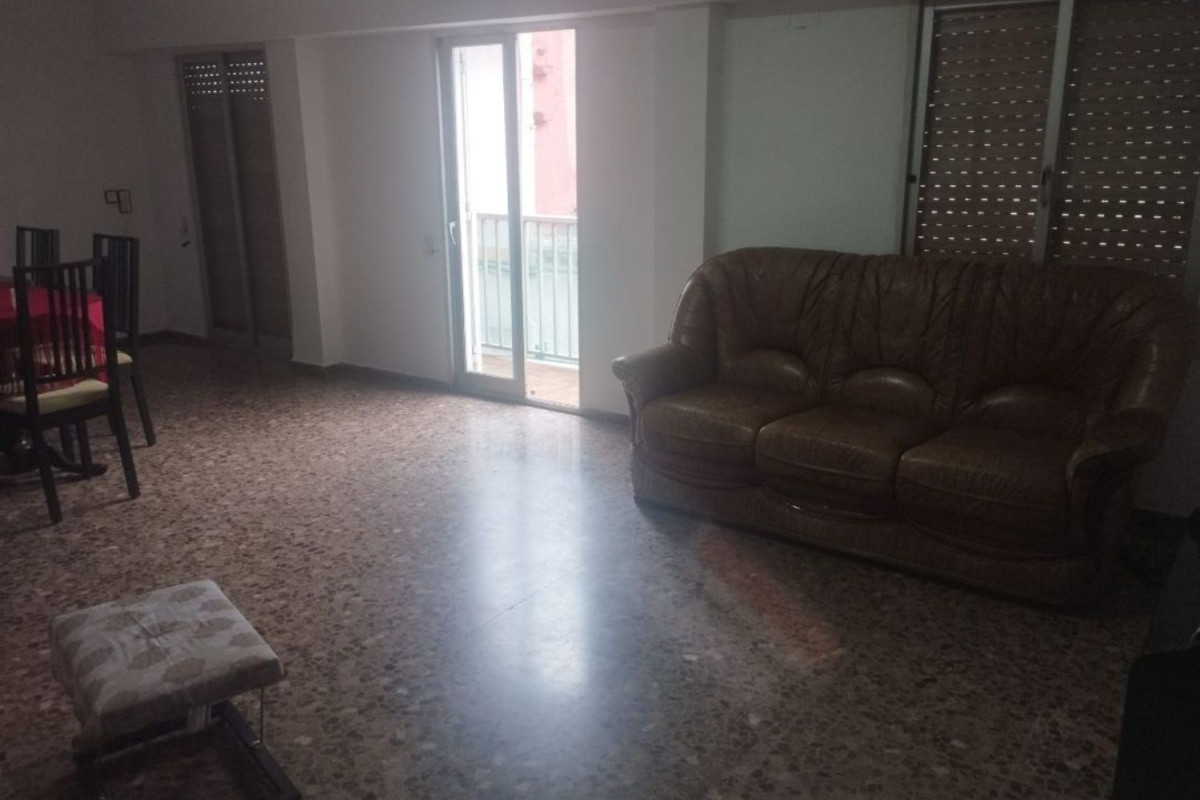 Продажа квартиры на Calle Espronceda s/n, Пуэрто-де-Сагунто
photo 5
