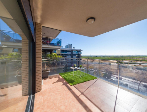 Apartment for sale in  Calle Riu Támesis, 3, Castellón de la Plana / Castello de la Plana photo 2