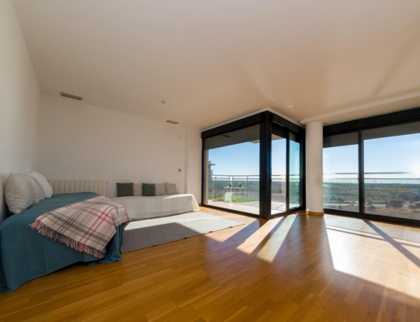 Apartment for sale in  Calle Riu Támesis, 3, Castellón de la Plana / Castello de la Plana photo 3