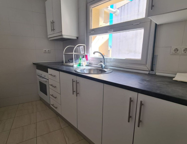 Piso en venta en  Segle XX , Terrassa photo 4