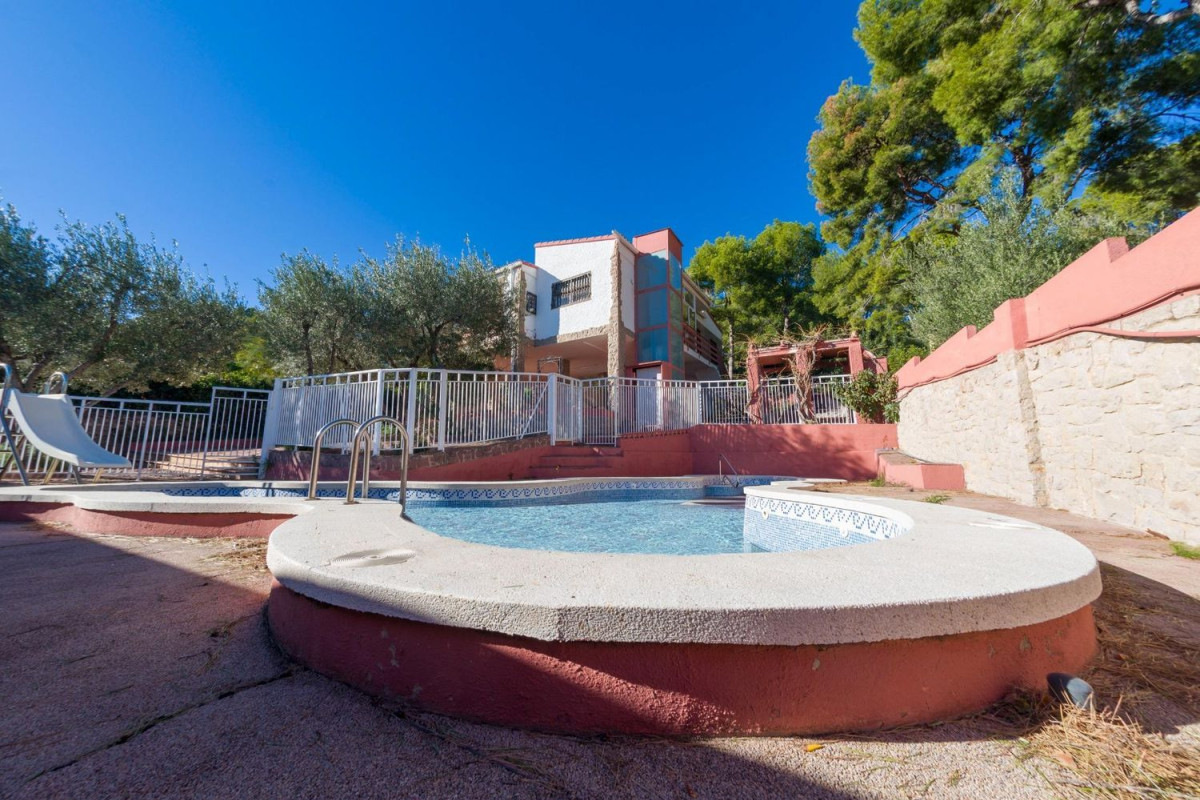 Venta de chalet independiente en Calle D'Amunt, 5, Benicasim/Benicàssim
photo 3