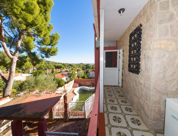 Detached villa for sale in  Calle D'Amunt, 5, Benicasim/Benicàssim photo 4
