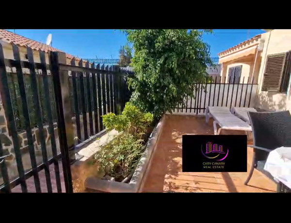 Chalet adosado en alquiler en Avenida de Gran Canaria, San Bartolomé de Tirajana photo 1