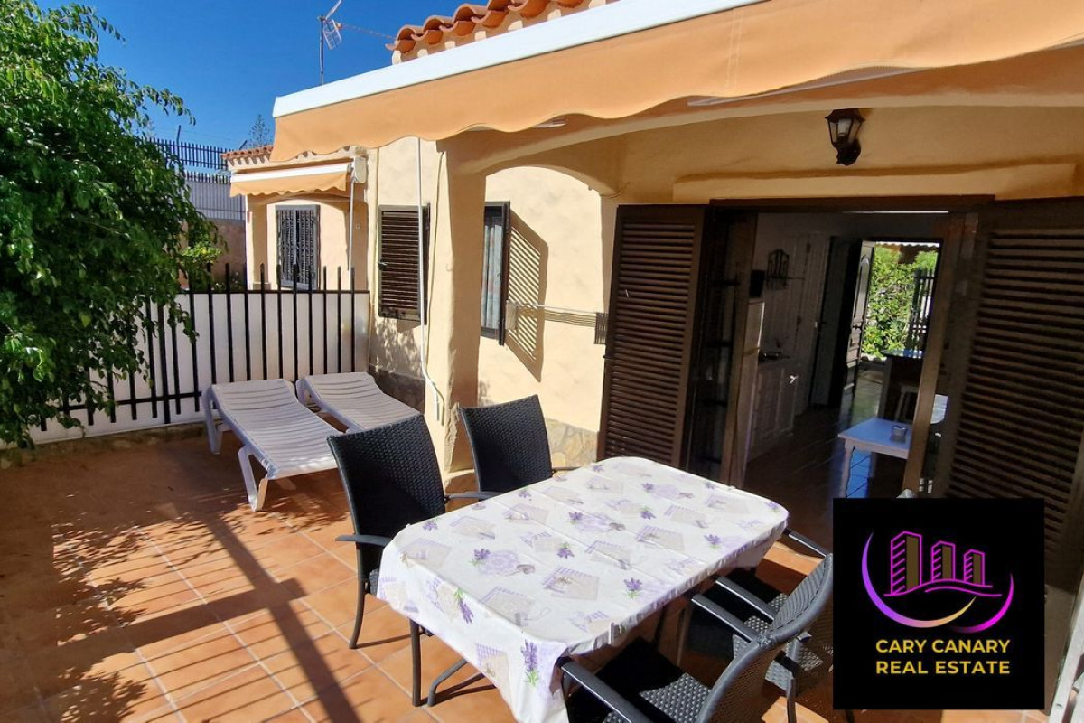 Alquiler de chalet adosado en Avenida de Gran Canaria, San Bartolomé de Tirajana photo 3