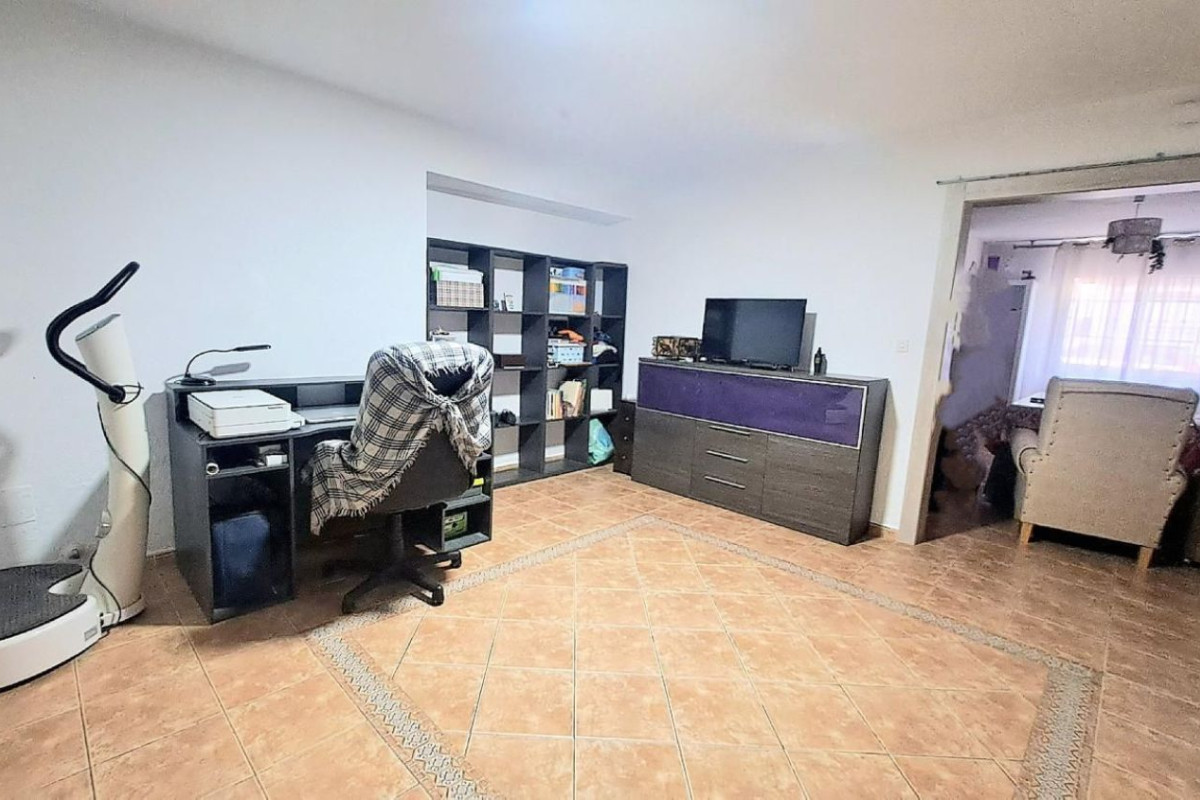 Venta de chalet adosado en  San Cristóbal , Ronda photo 5