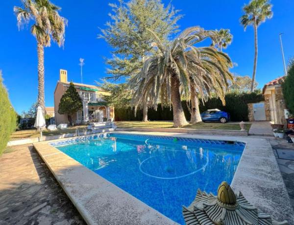 Chalet independiente en venta en , San Antonio de Benagéber photo 1