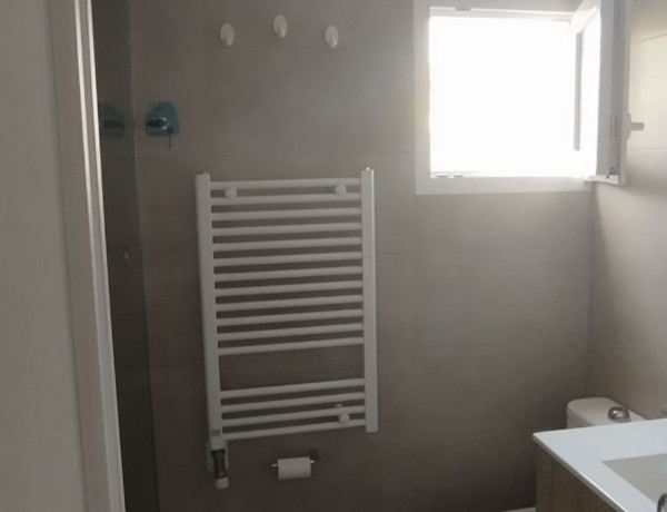 Piso en venta en Tresols, 35, Gavà thumbnail 2