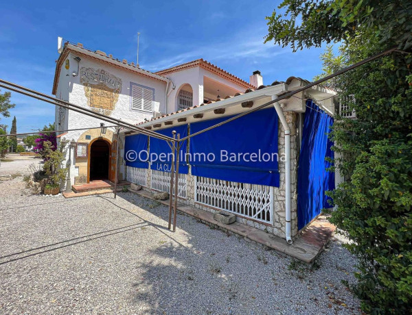 Chalet independiente en venta en  Can macia, 1, Sant Pere de Ribes photo 3