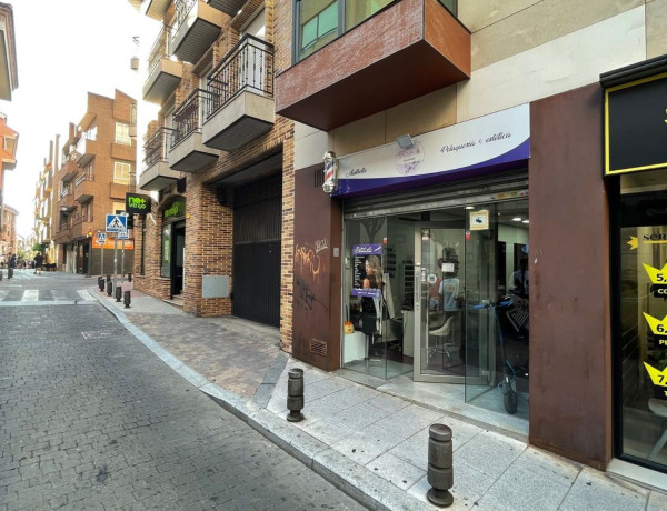 Local en venta en Urb. 13, Casco Antiguo thumbnail 2